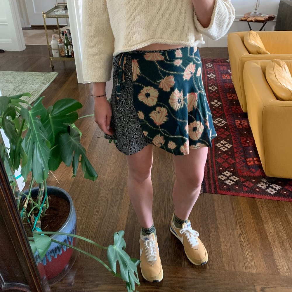 Urban Outfitters / Abigail Floral Wrap Skirt